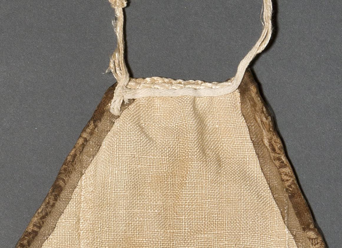 1967.1392 Pocket, Verso Detail