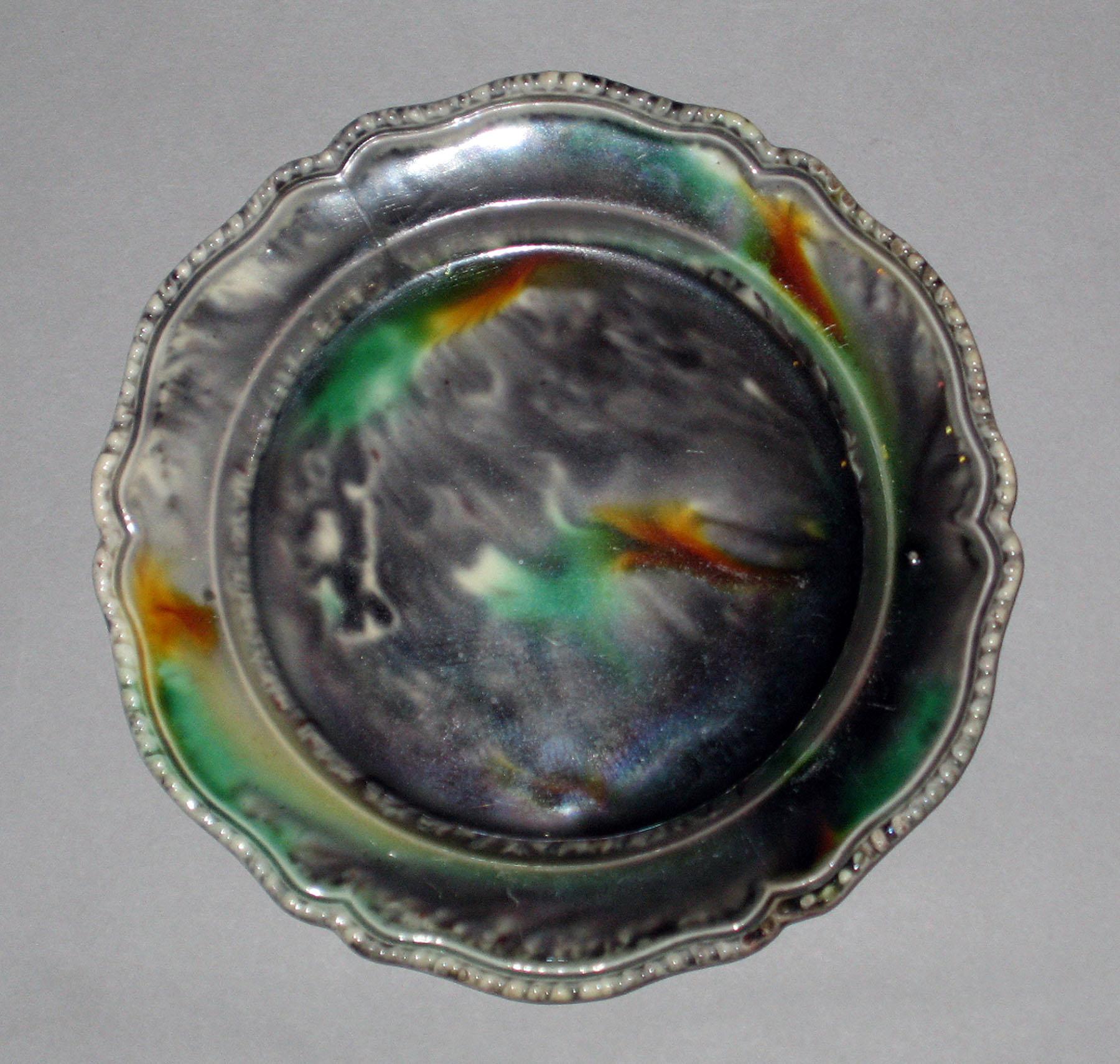 1967.1414.006 Creamware plate