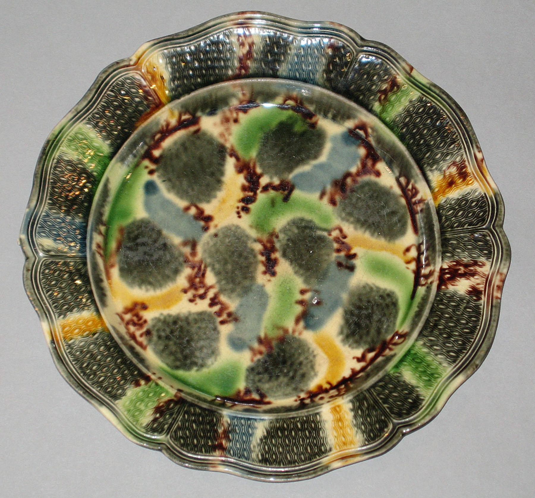 1967.1418.001 Creamware plate