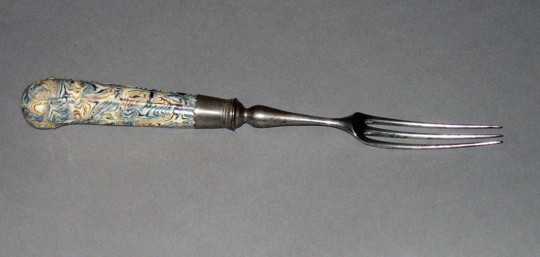 1967.1424.002 Fork