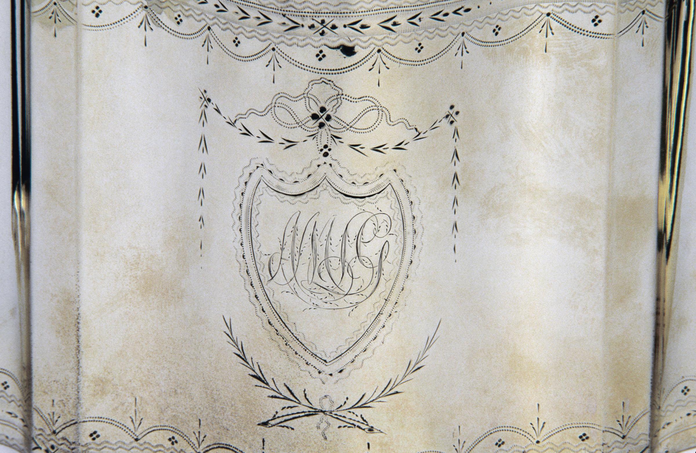 1967.1444 Teapot, detail 1