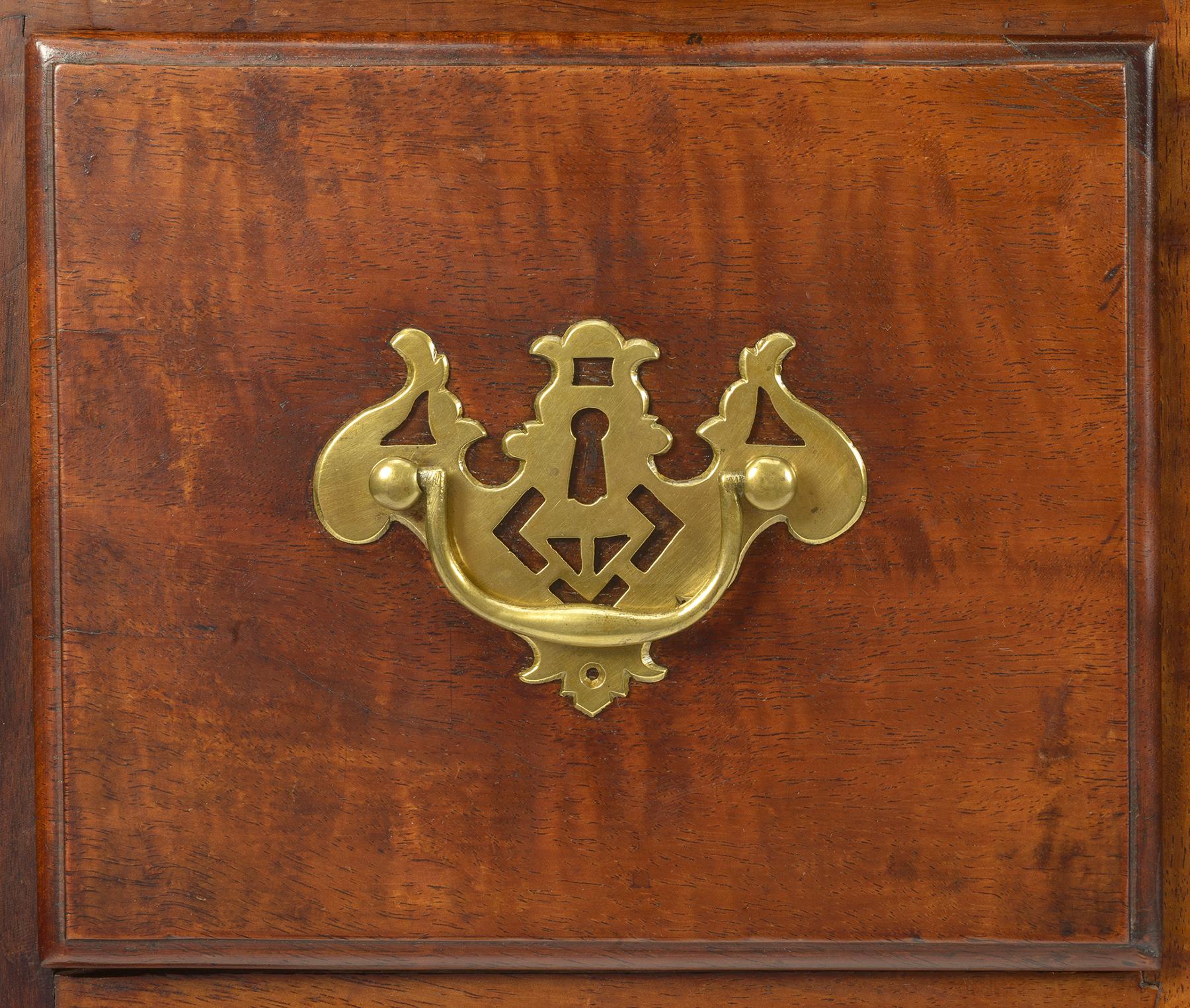 1967.1446 Table, detail 1