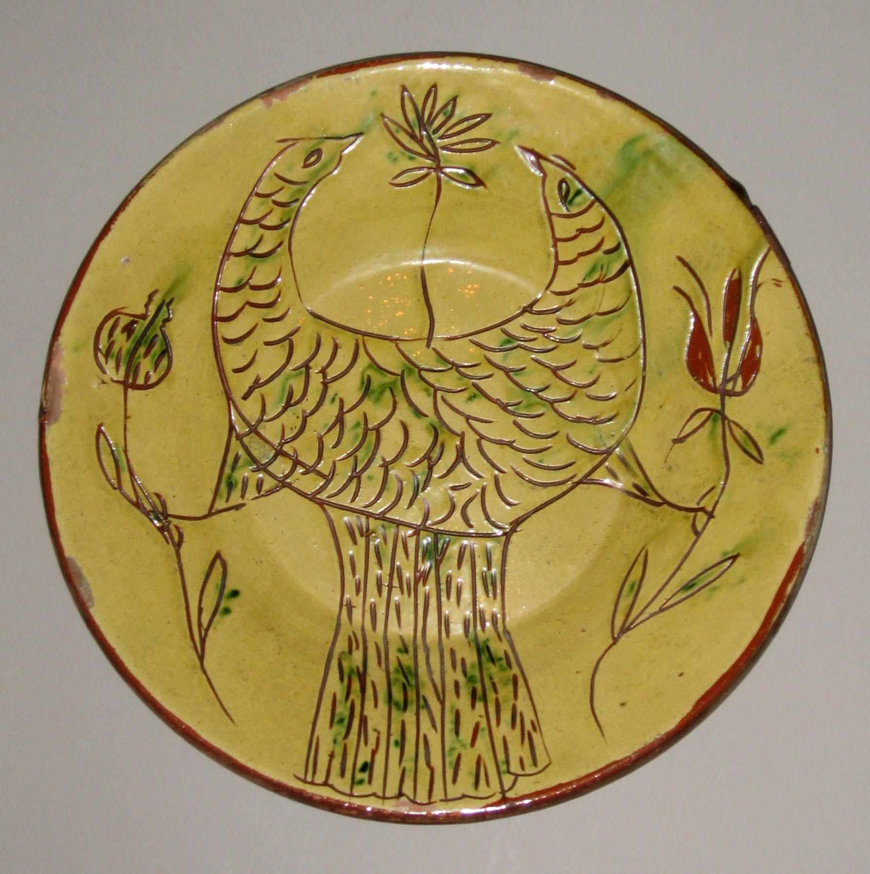 1967.1466 PA sgraffito dish