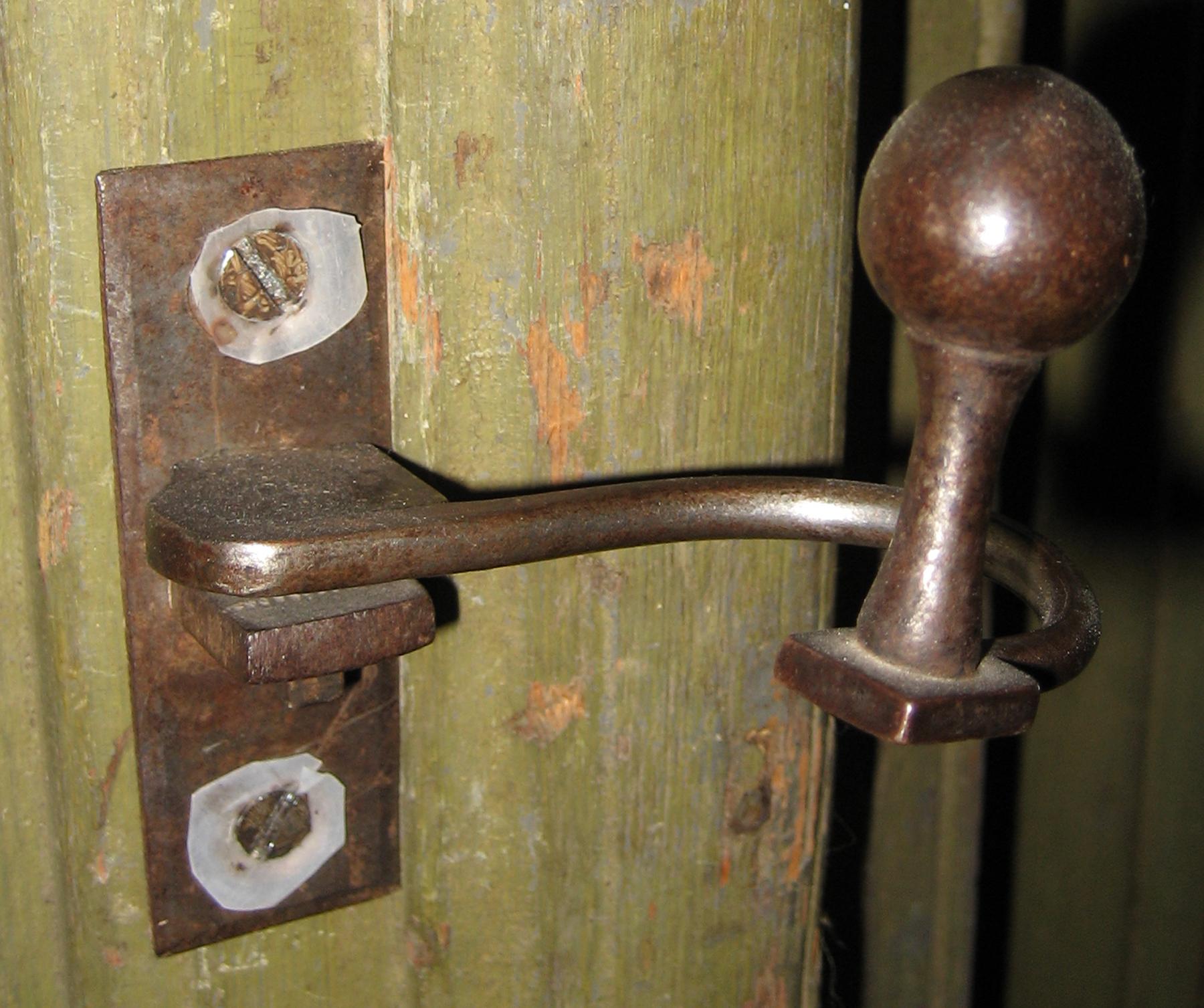1967.1470.002 A, B Jamb hook