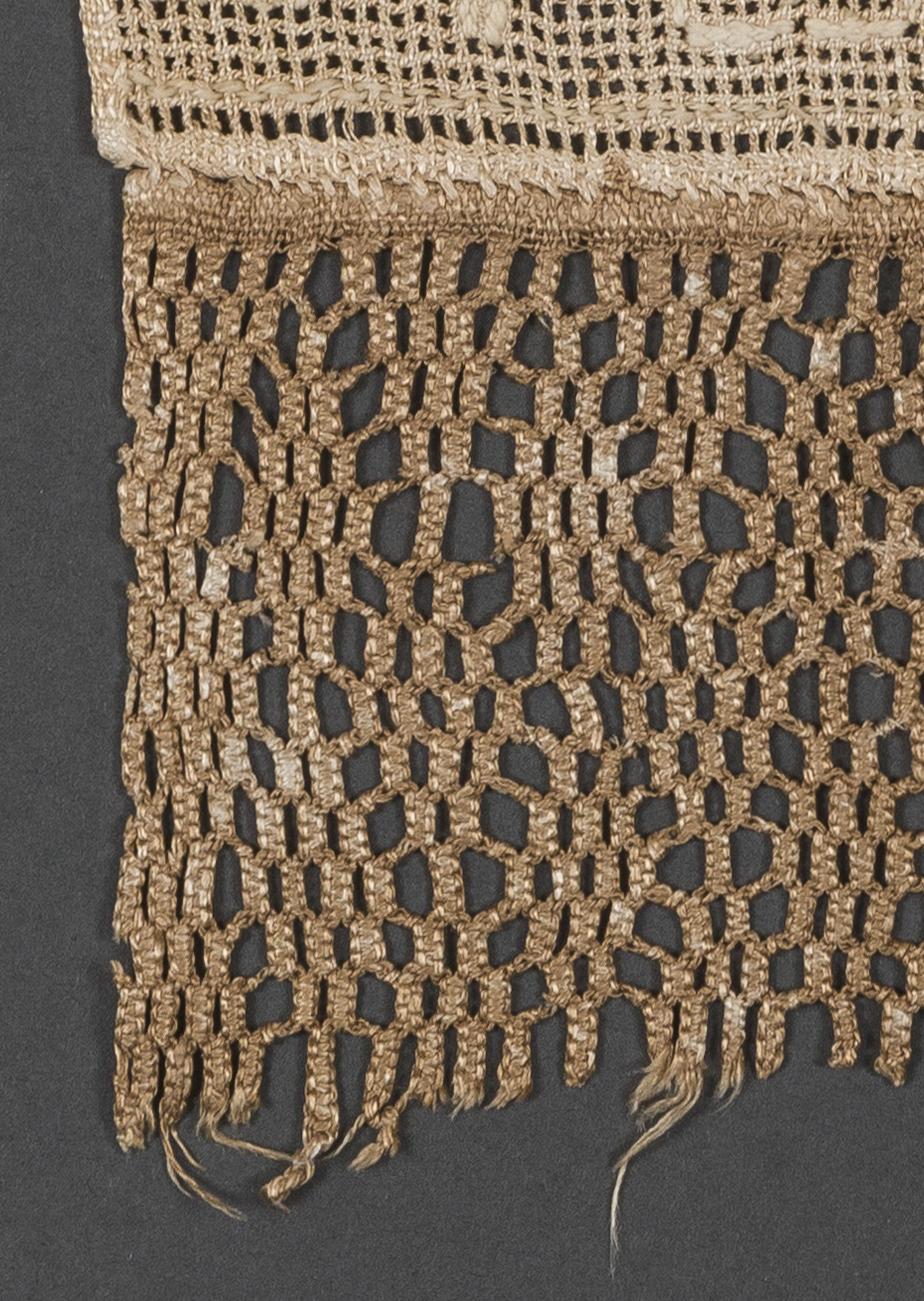 1967.1472 Towel, detail 9