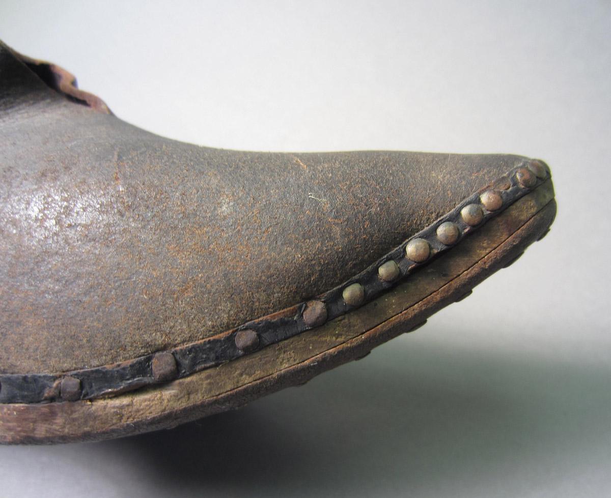 1967.1473.001 Shoe, Nails