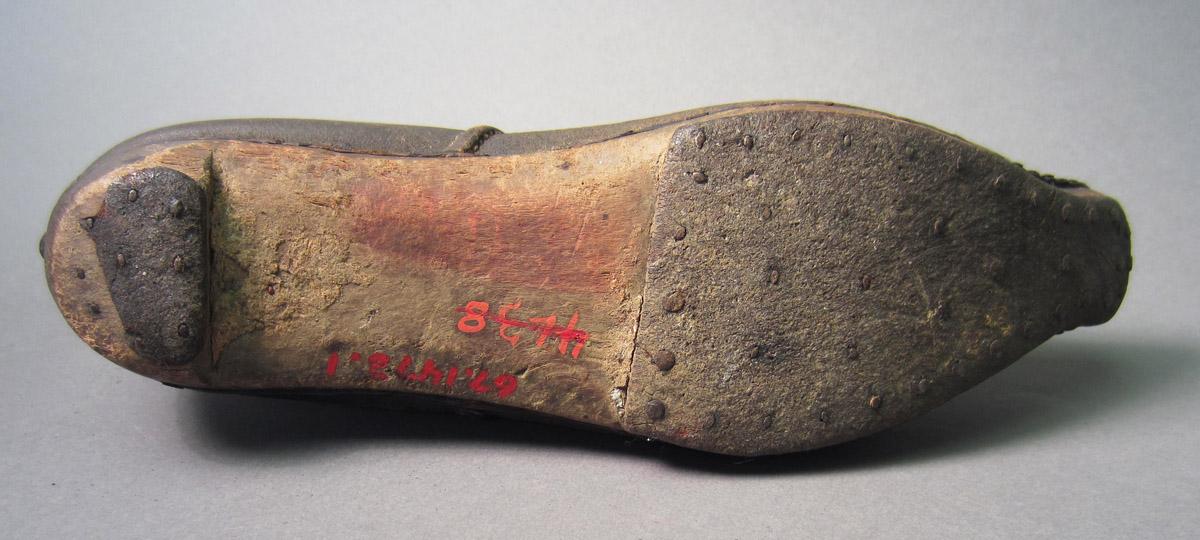 1967.1473.001 Shoe, Sole