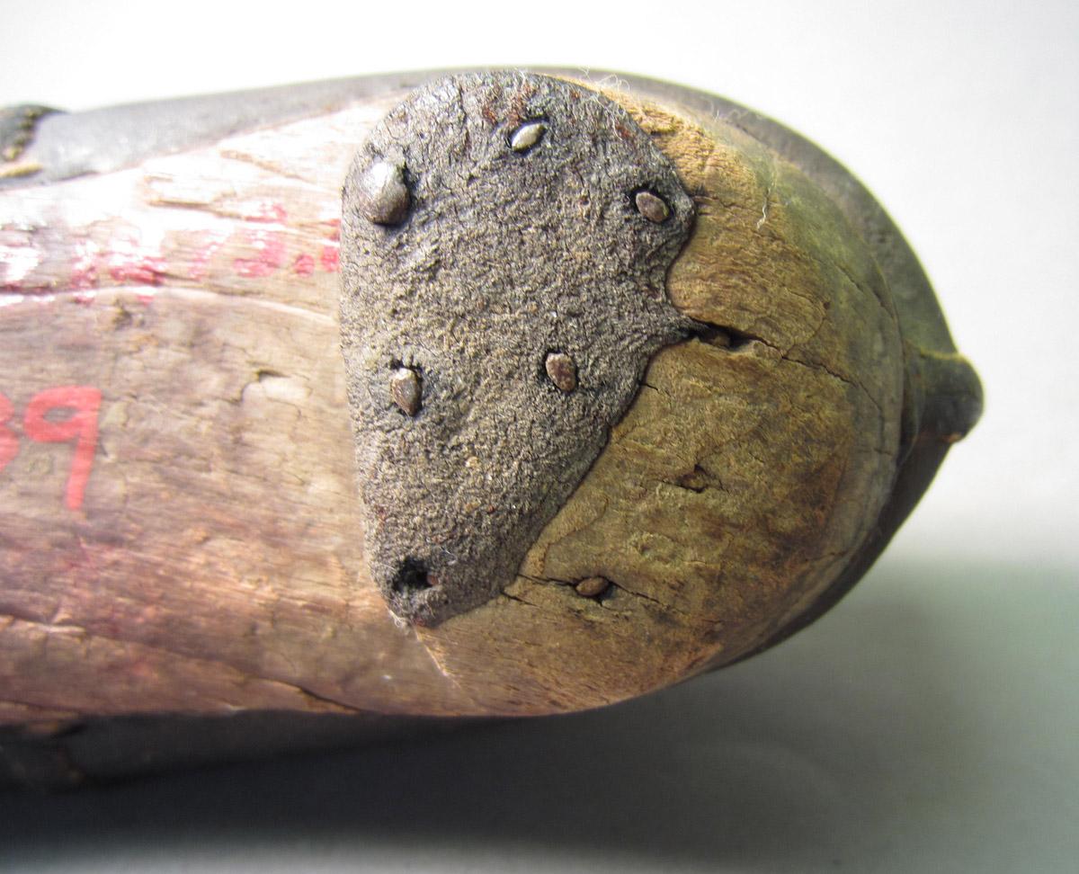 1967.1473.002 Shoe, Heel