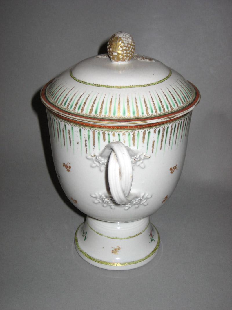 1967.1518 Cup and cover side view