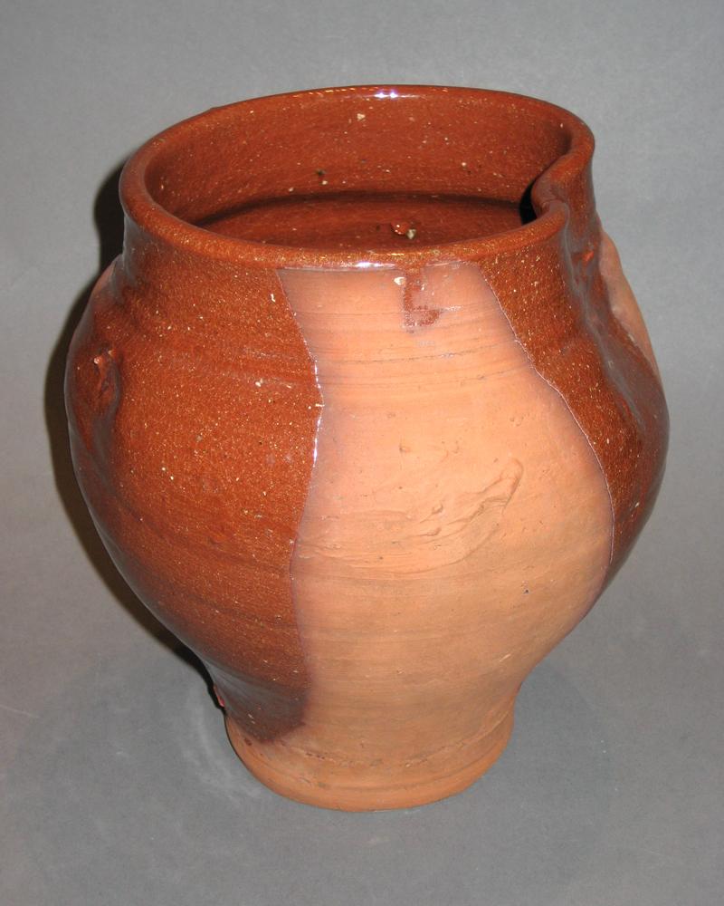 1967.1544 Jar (view 2)