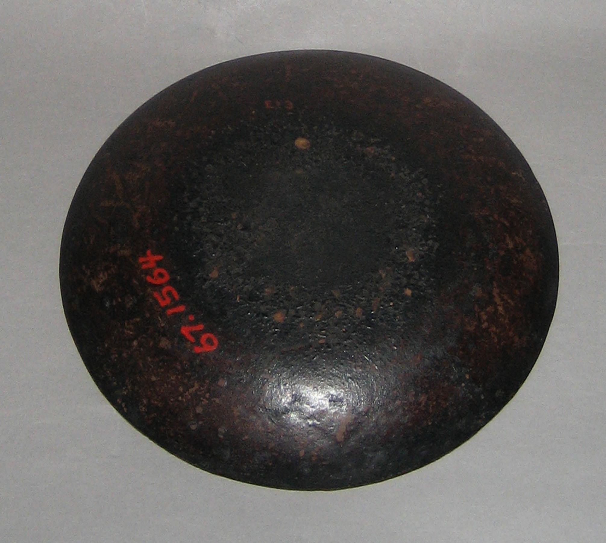1967.1564 Dish (bottom)