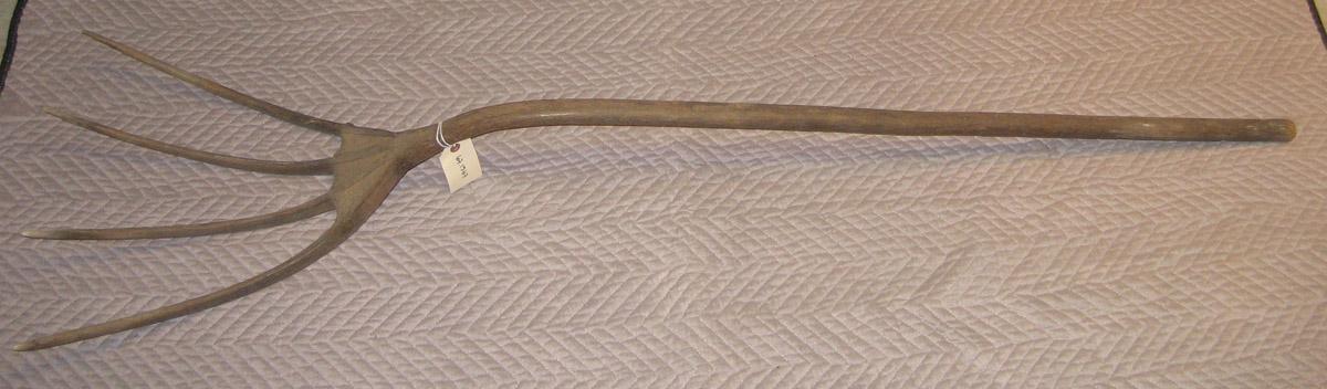 1967.1567 Hay fork