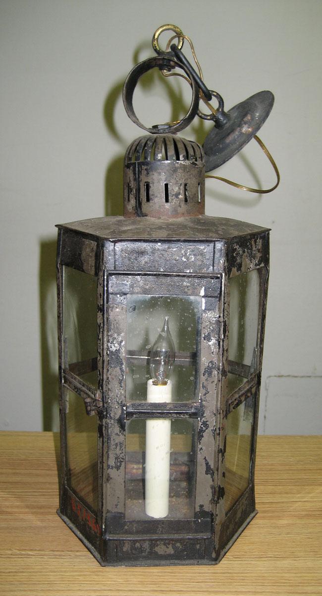 1967.1569 Lantern
