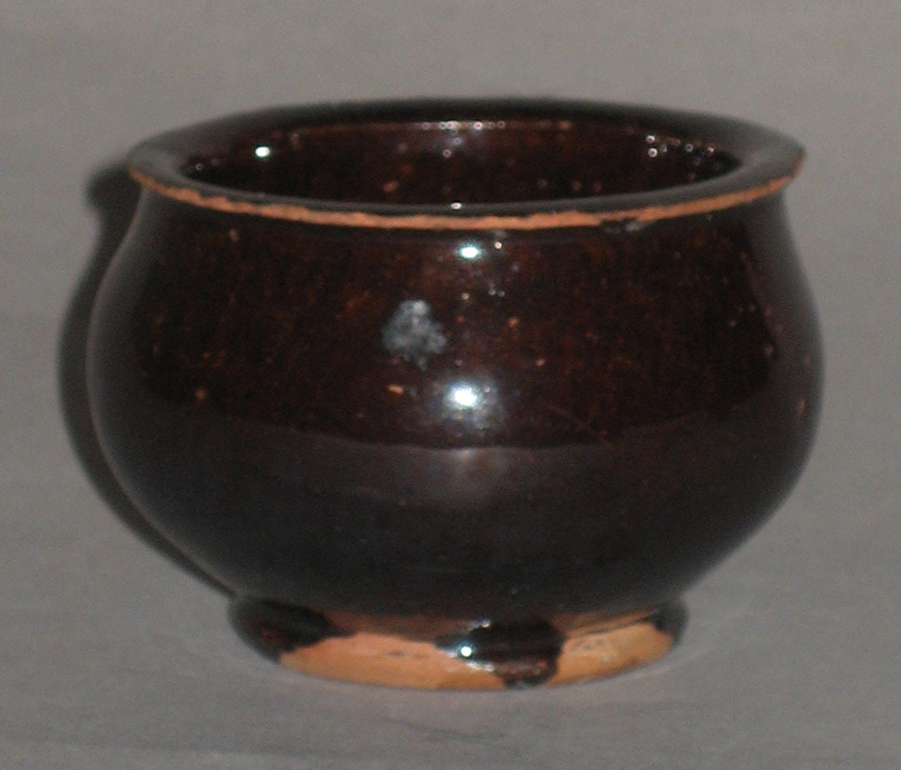 1967.1570 Pot
