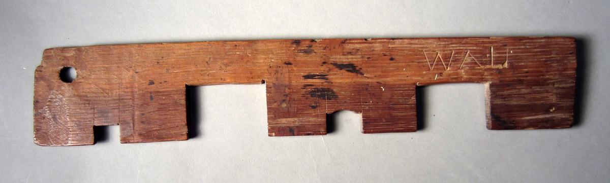 1957.0026.344 Gauge, View 2