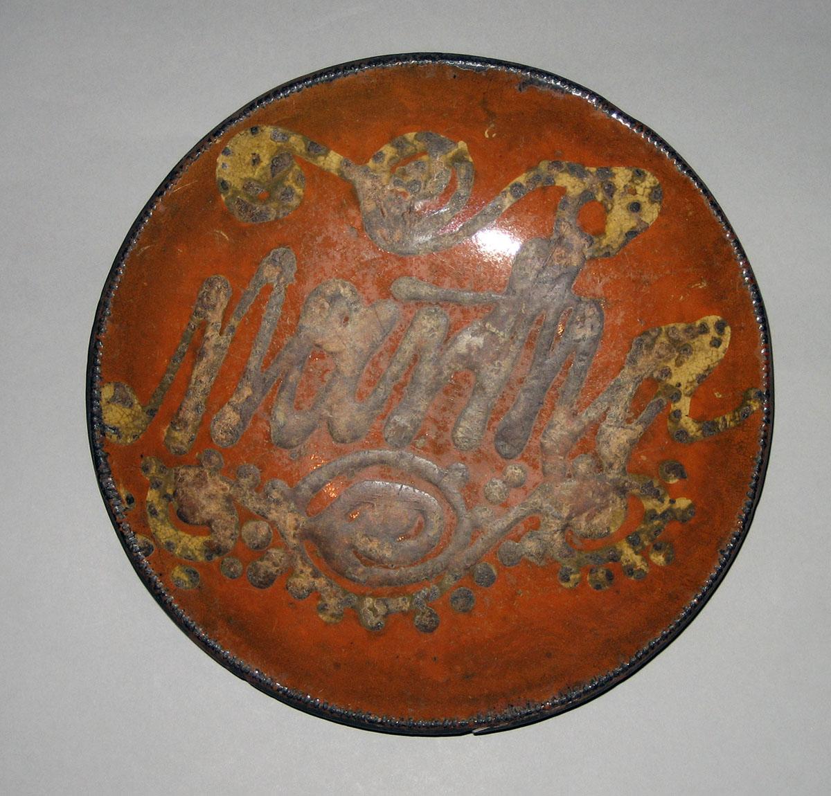 1967.1585 Dish, overall