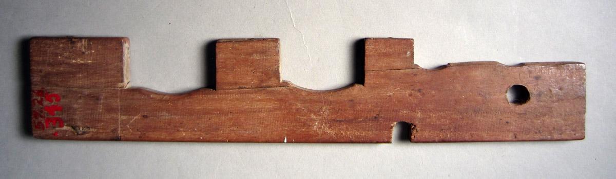 1957.0026.345 Gauge, View 2