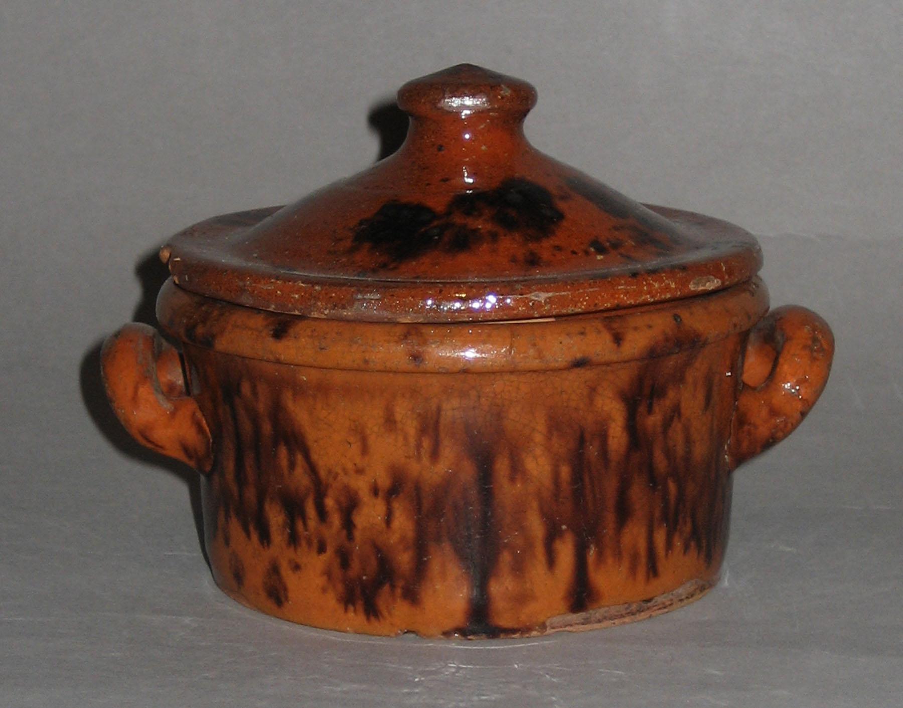 1967.1613 A, B Dish and Cover