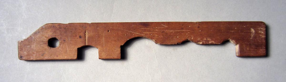 1957.0026.352 Gauge, View 1