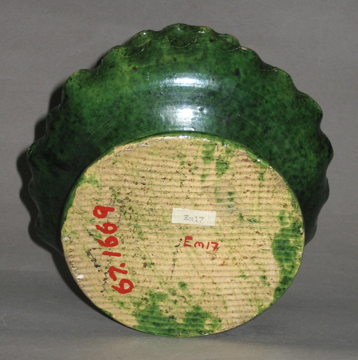 1967.1669 Vase (bottom)