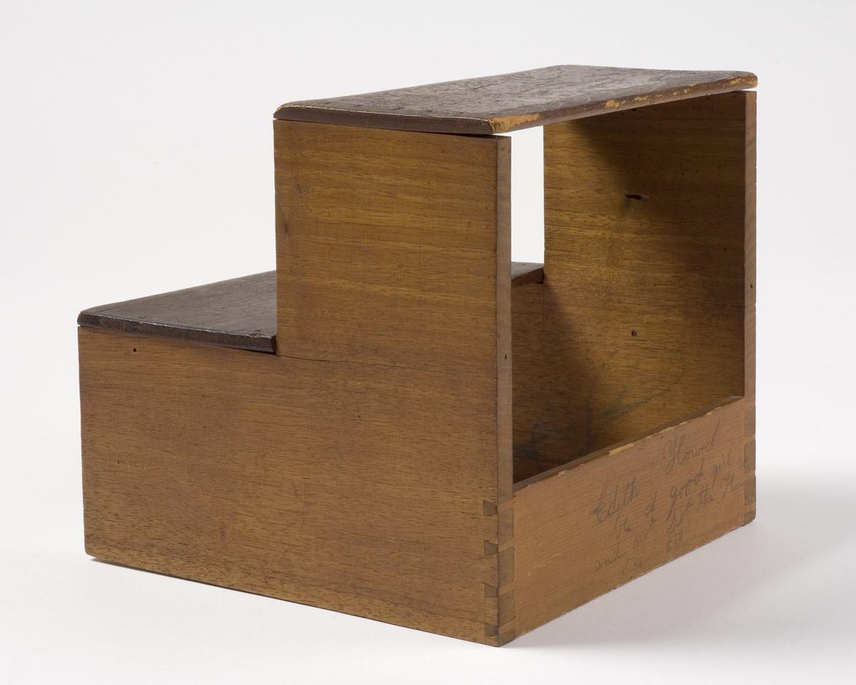1967.1687 Footstool (rear, view 2)