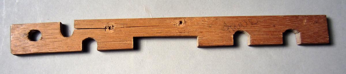 1957.0026.358 Gauge, View 2