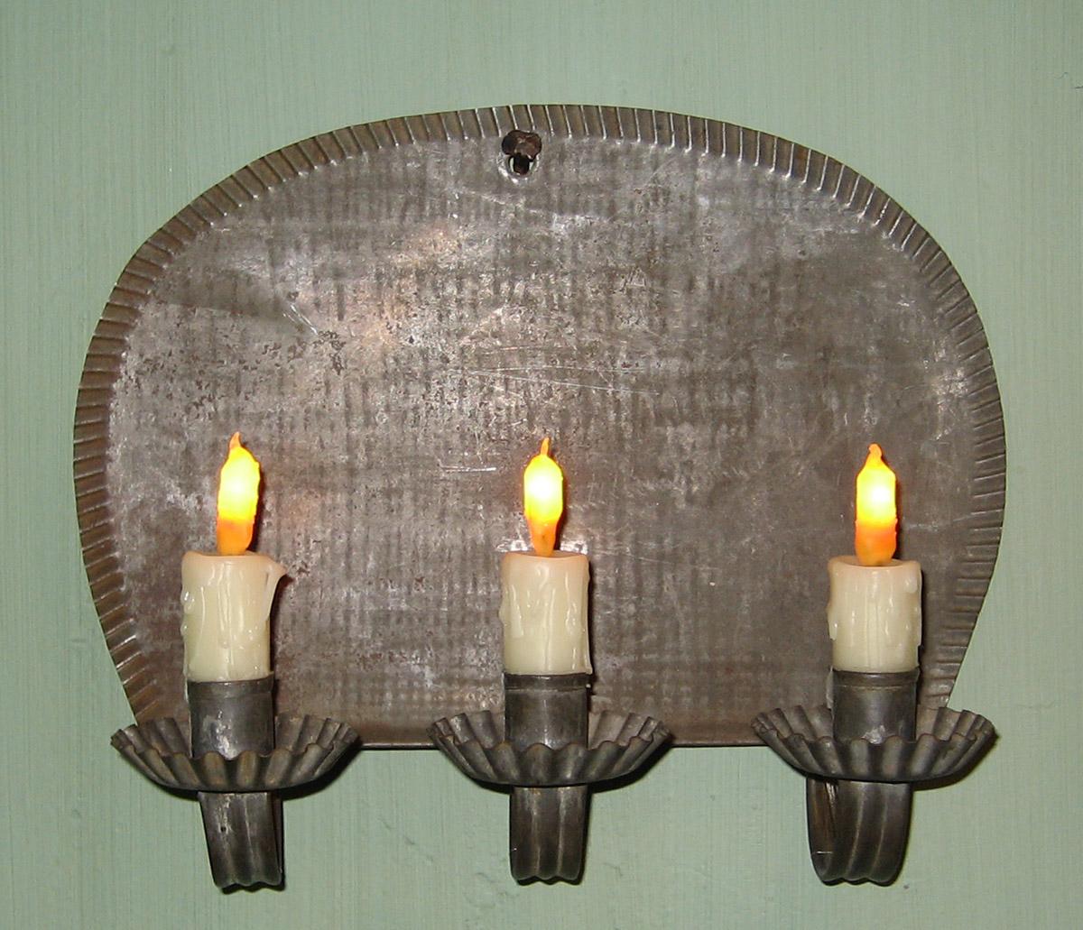 1967.1741.001 Sconce