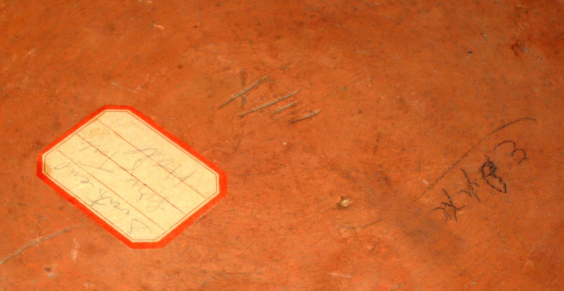 1967.1796 Slipware dish (bottom-mark)