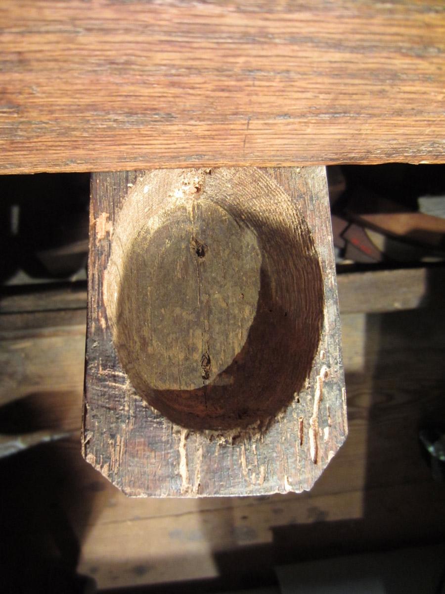1957.0026.367 J Work bench, Grease cup view 1