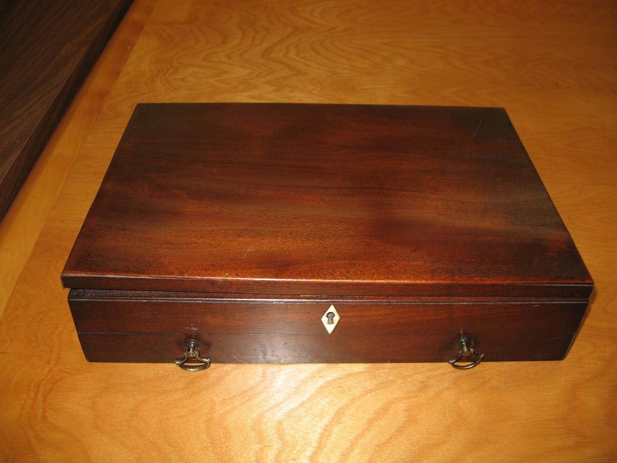 1967.1828 Front of Watercolor Box