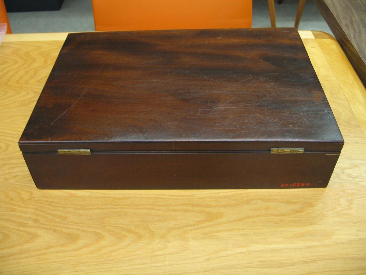 1967.1828  Back of Watercolor Box