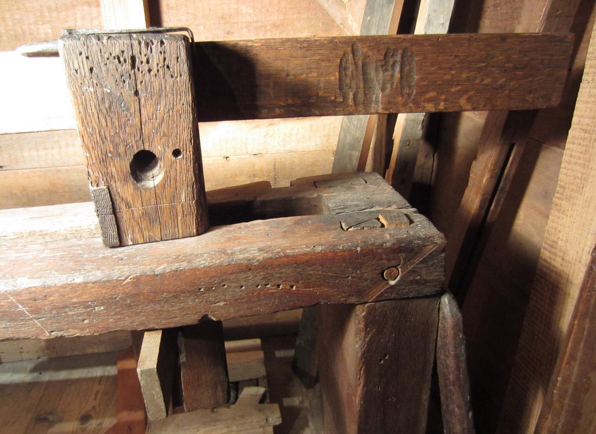 1957.0026.372 A Pole lathe, trestles and bed, Bed right side top