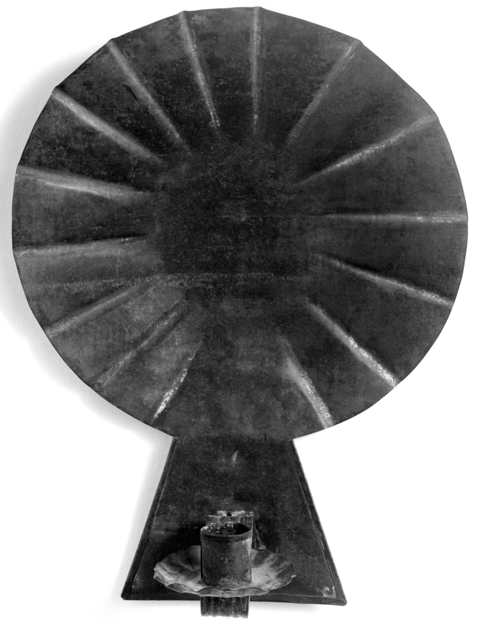 1967.1851.001 Sconce