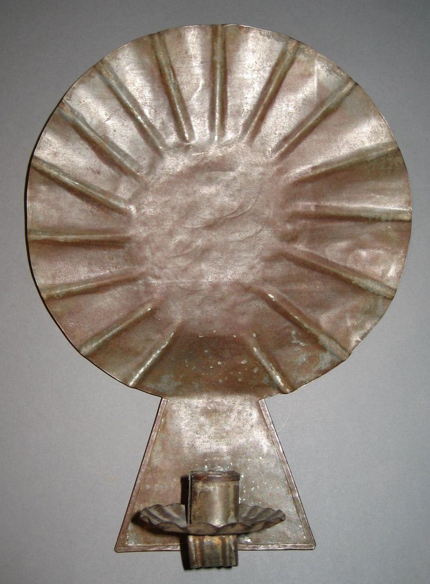 1967.1851.002 Sconce