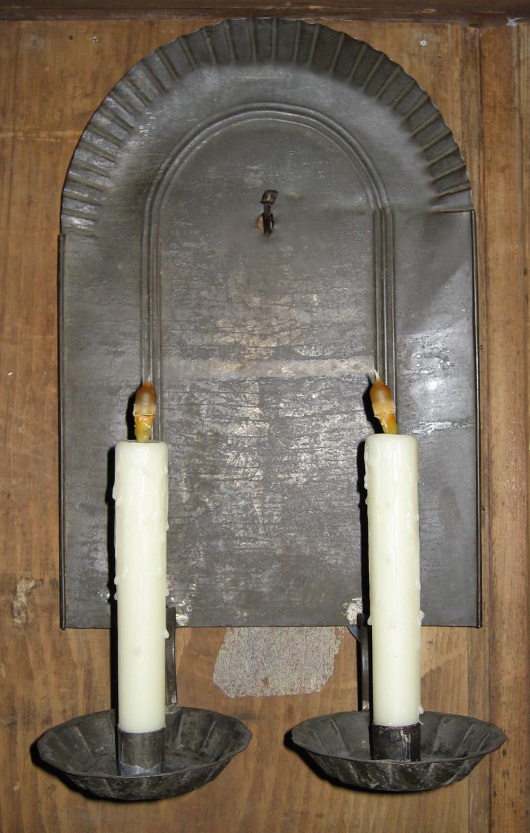 1967.1852 Sconce