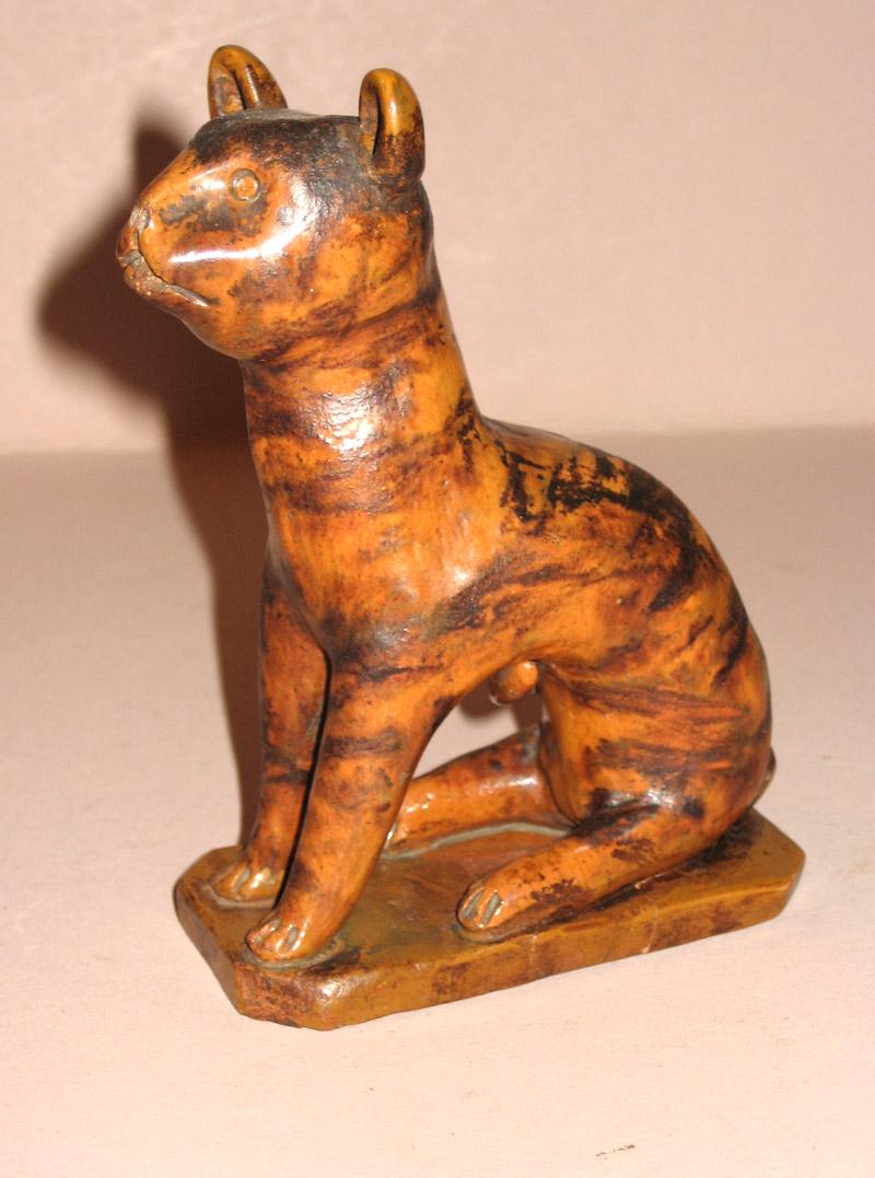 1967.1866 Figure (cat) opposite side