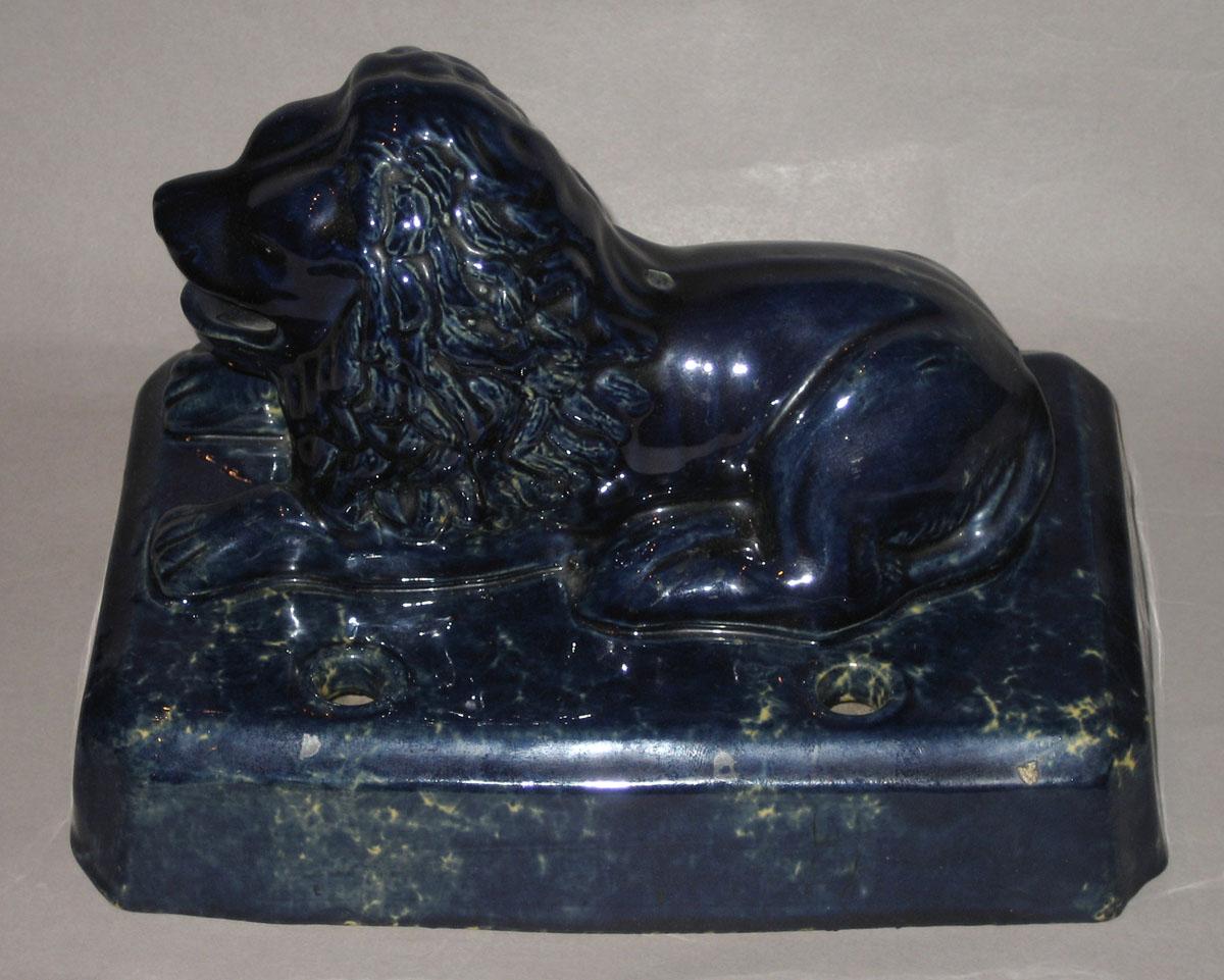 1967.1877 Inkstand (top)