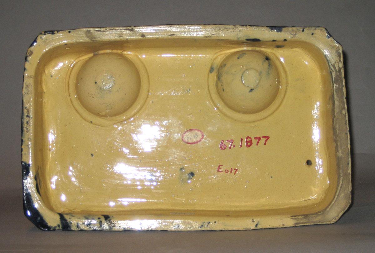 1967.1877 Inkstand (bottom)