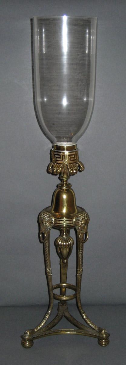 1952.0226.001 Candlestick