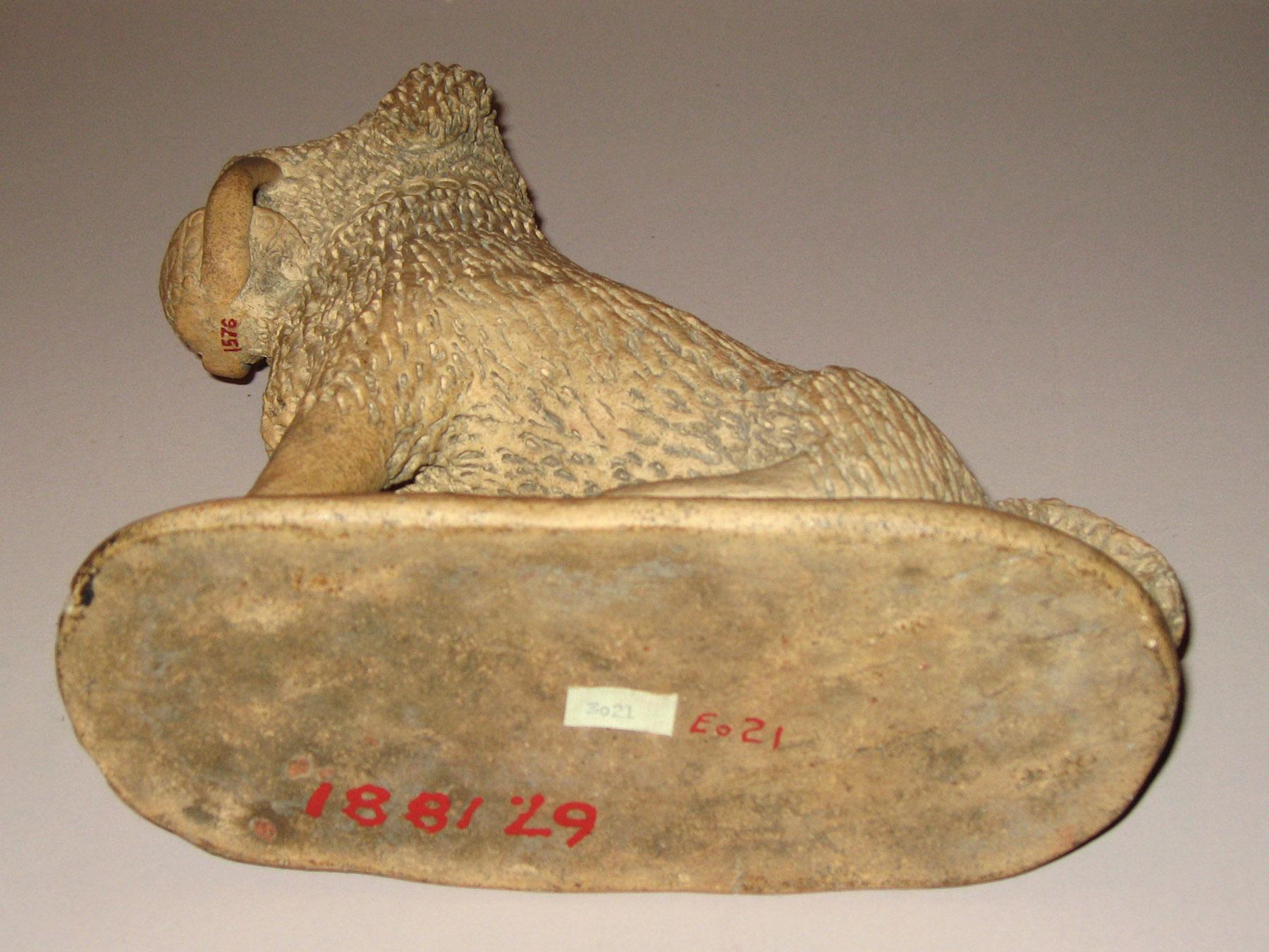 1967.1881 Dog with basket (bottom)