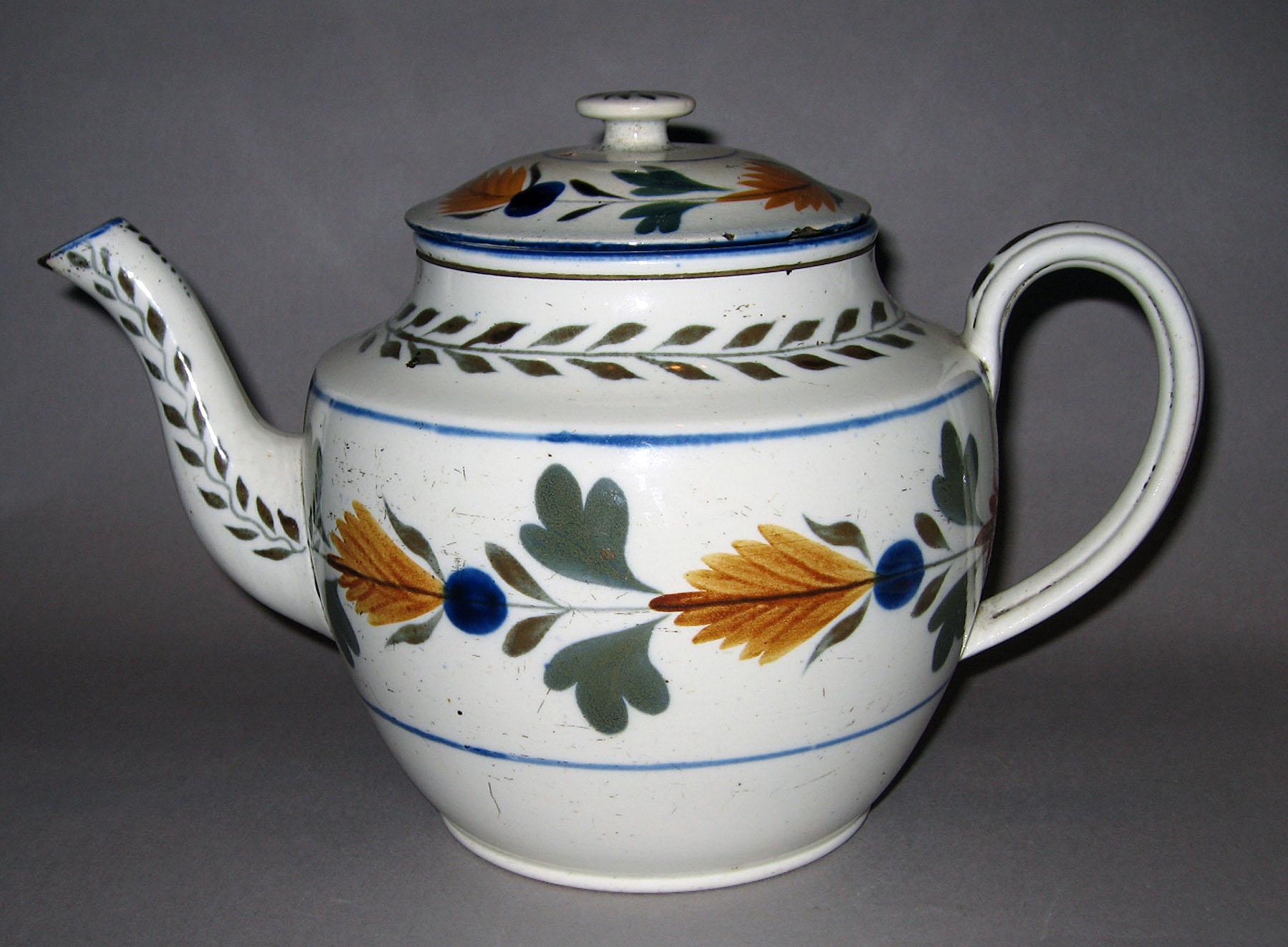 1967.1896 A, B Pearlware teapot