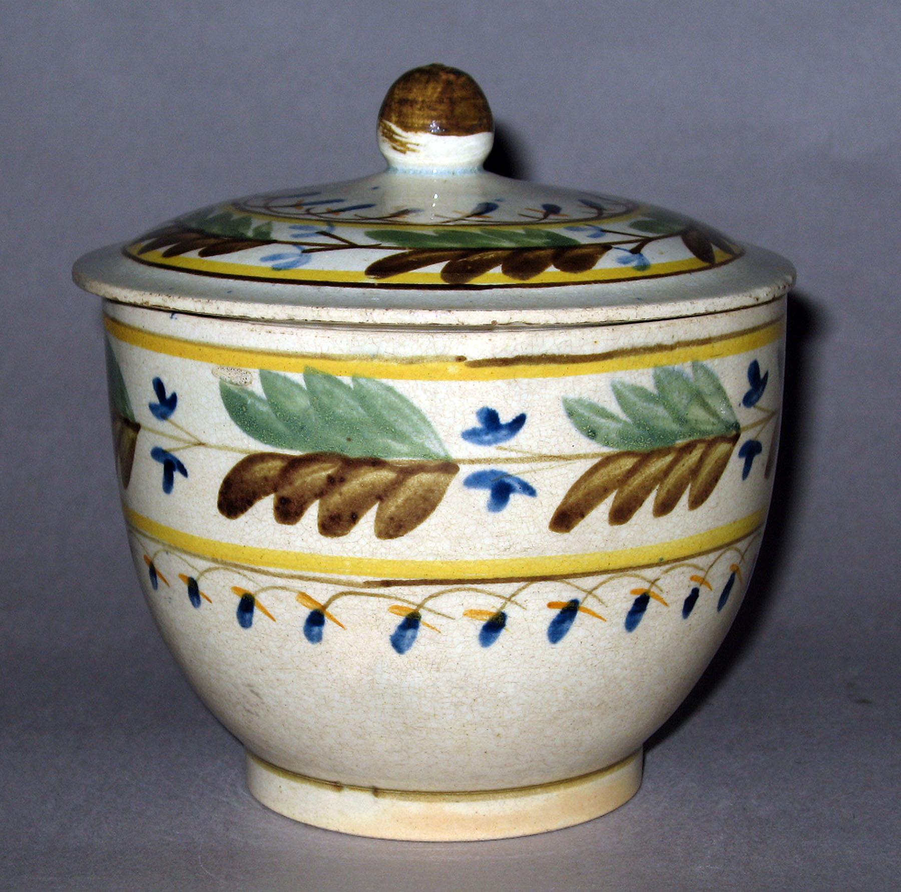 1967.1905 A, B Pearlware sugar bowl