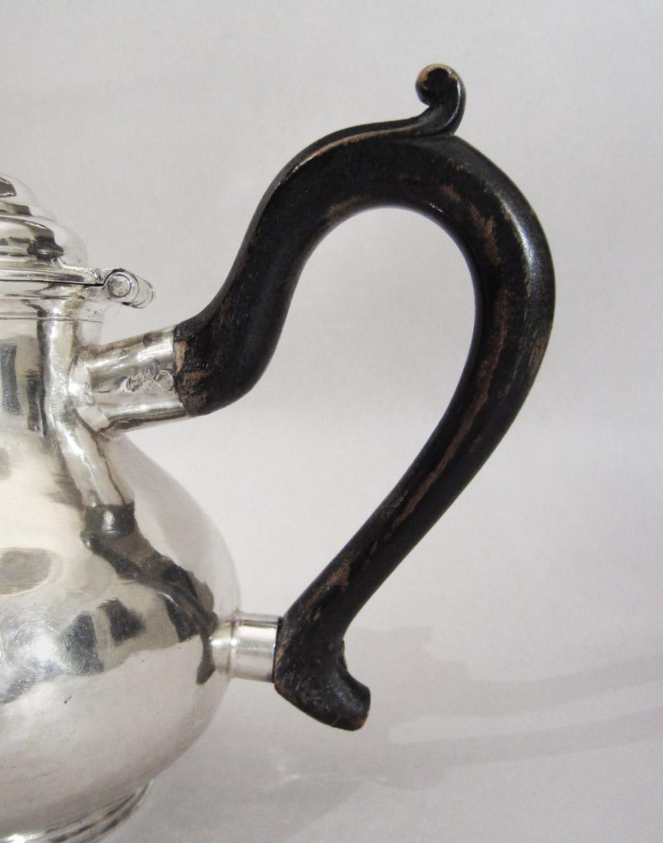 1967.1906 Teapot, handle
