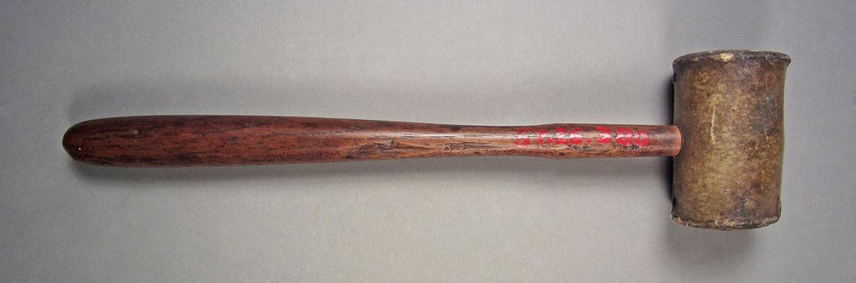 1957.0026.380, Mallet, side 2