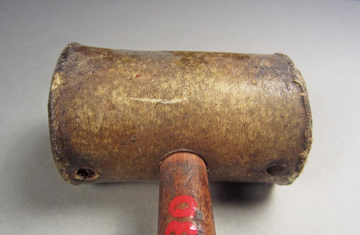 1957.0026.380, Mallet, head bottom