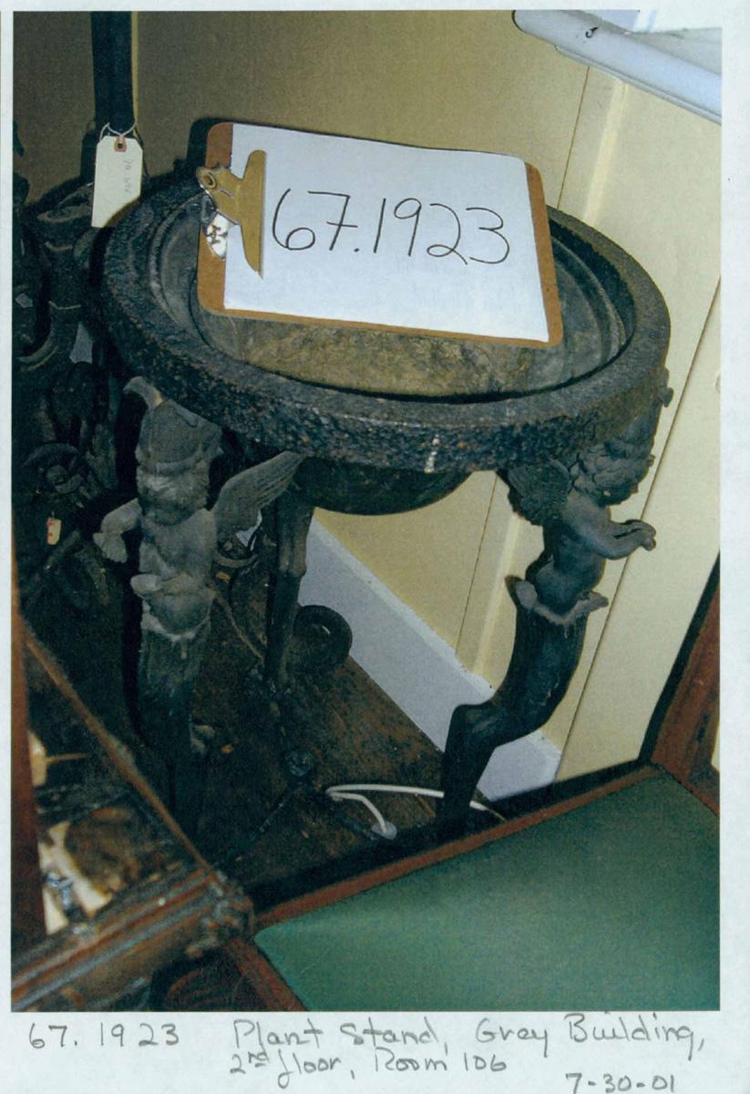1967.1923 Plant stand (view 2)