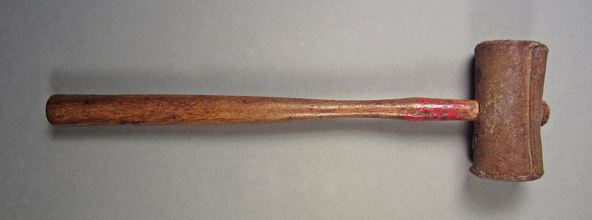 1957.0026.382, Mallet, side 2