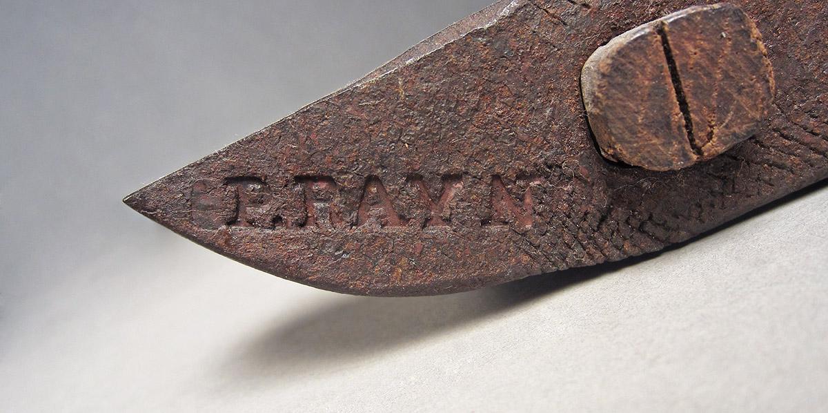 1957.0026.383, Hammer, mark