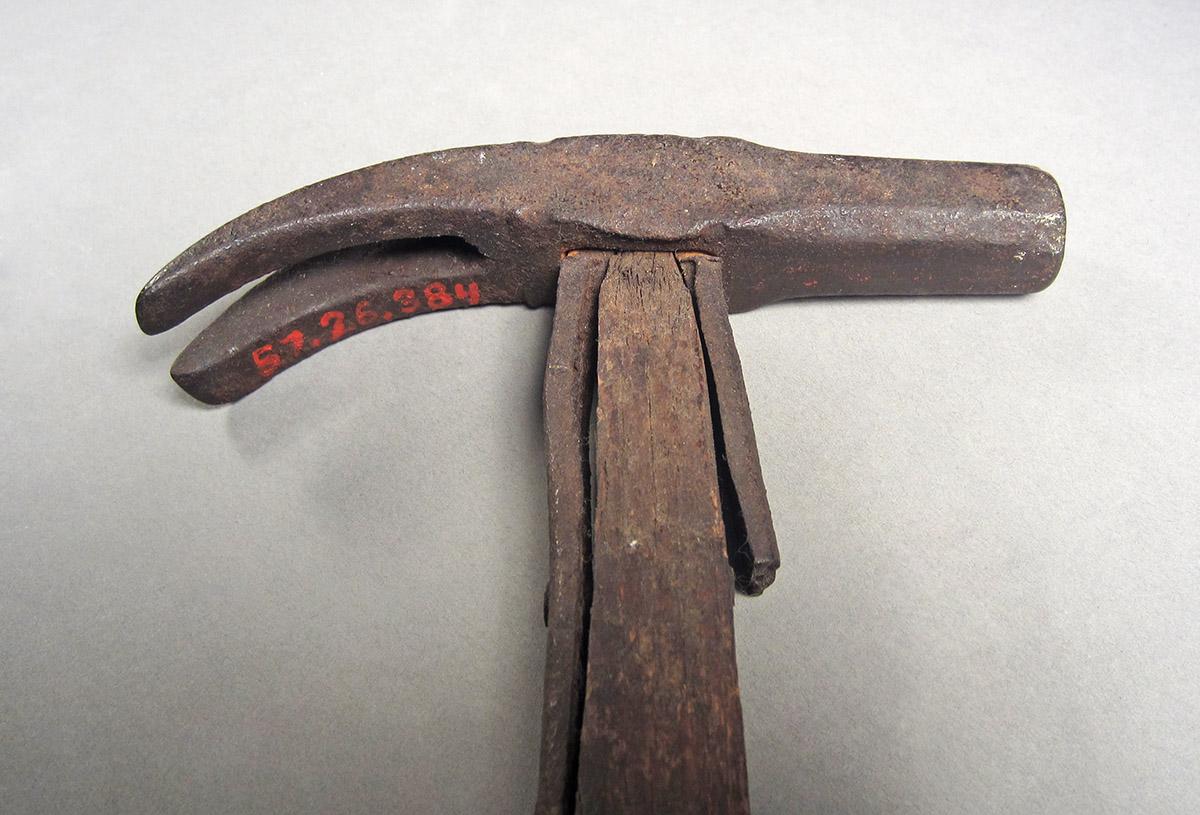 1957.0026.384, Hammer, head bottom