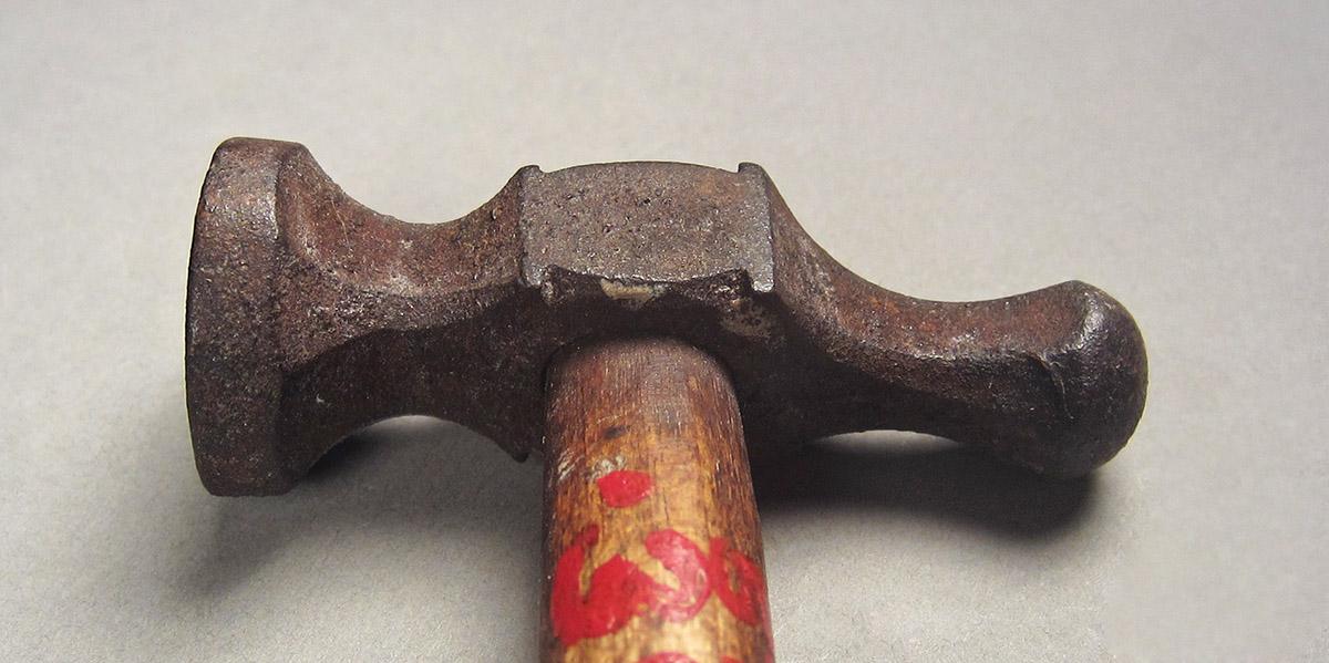 1957.0026.388, Hammer, head bottom